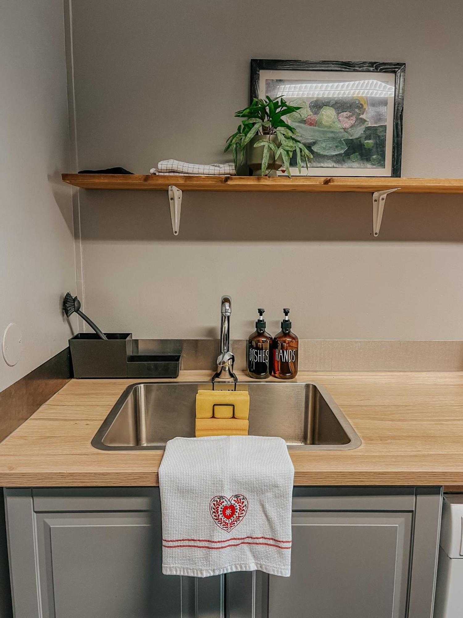 维克 瑞尼尔宾馆酒店 外观 照片